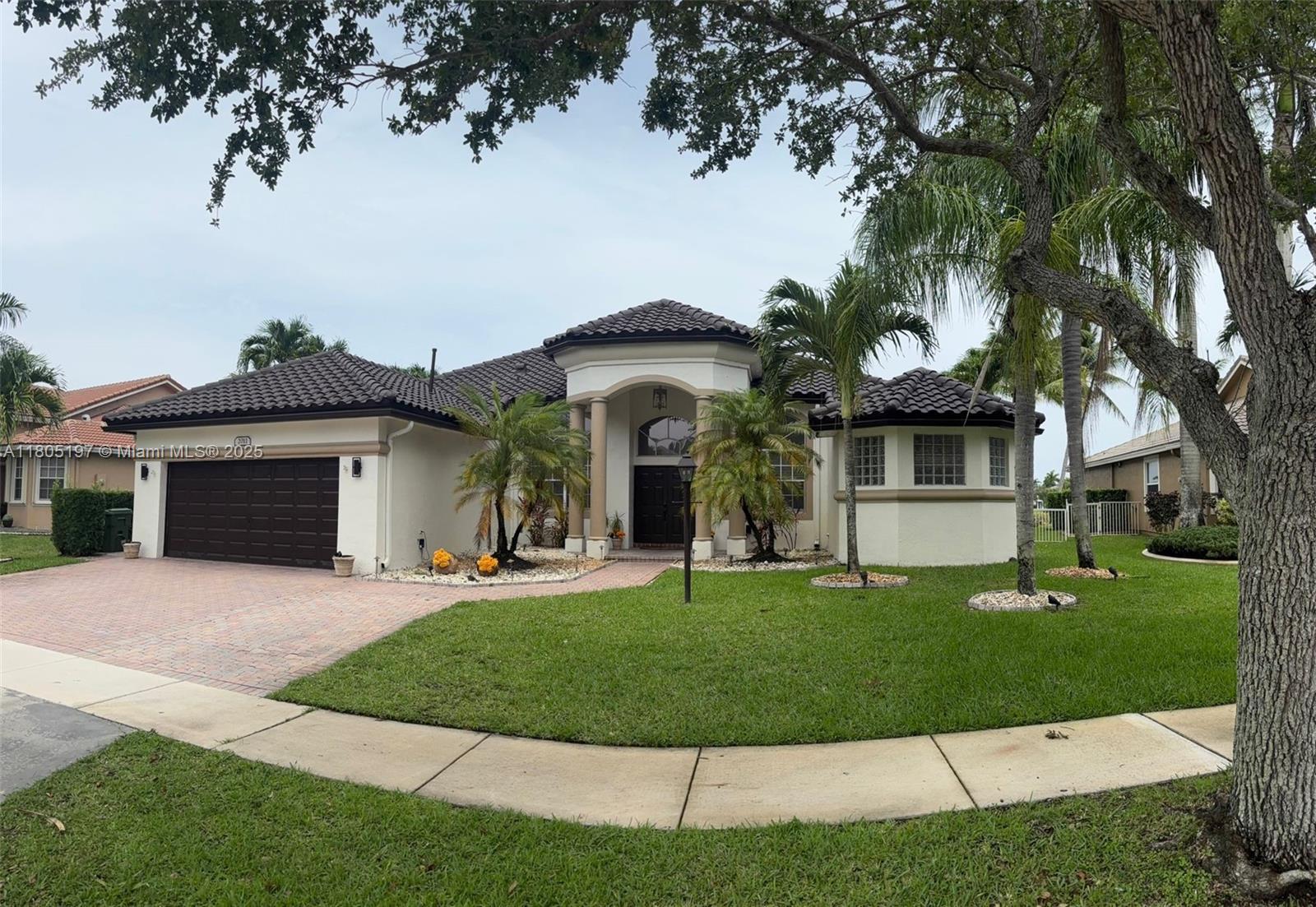 Property photo # 2