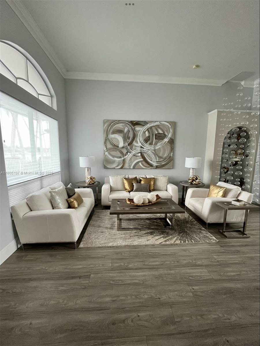 Property photo # 9