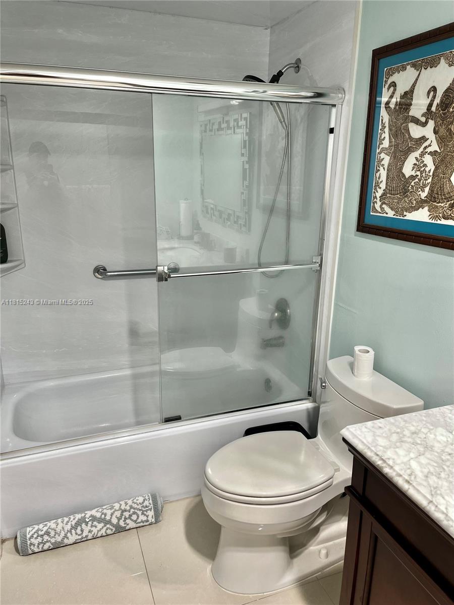 4001 Hillcrest Dr #1014, Hollywood, Florida image 18