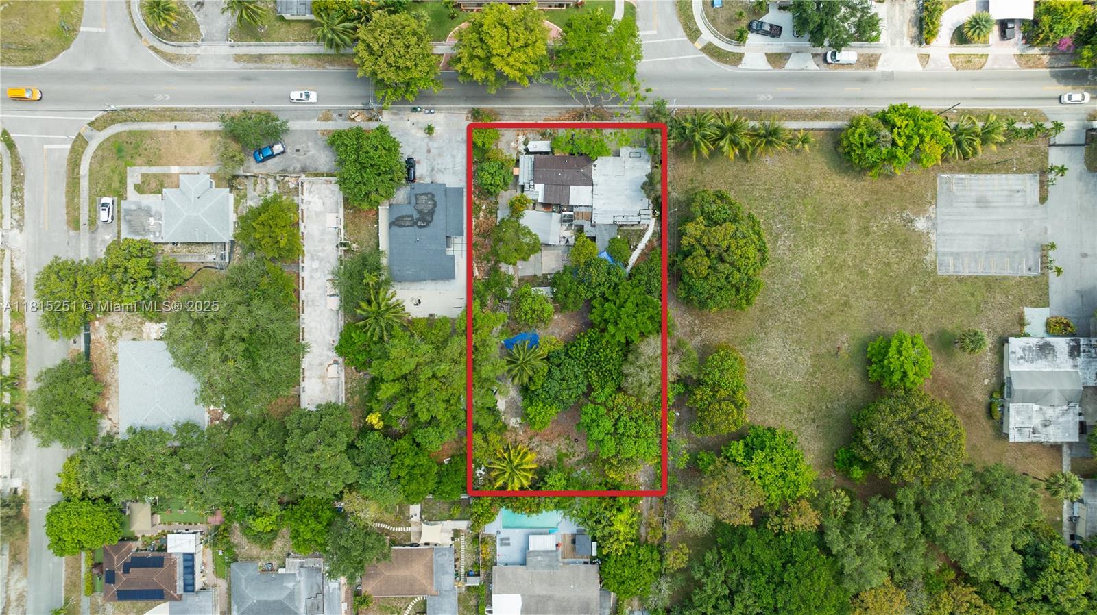 1051 NE 149th St, Miami, Florida image 2