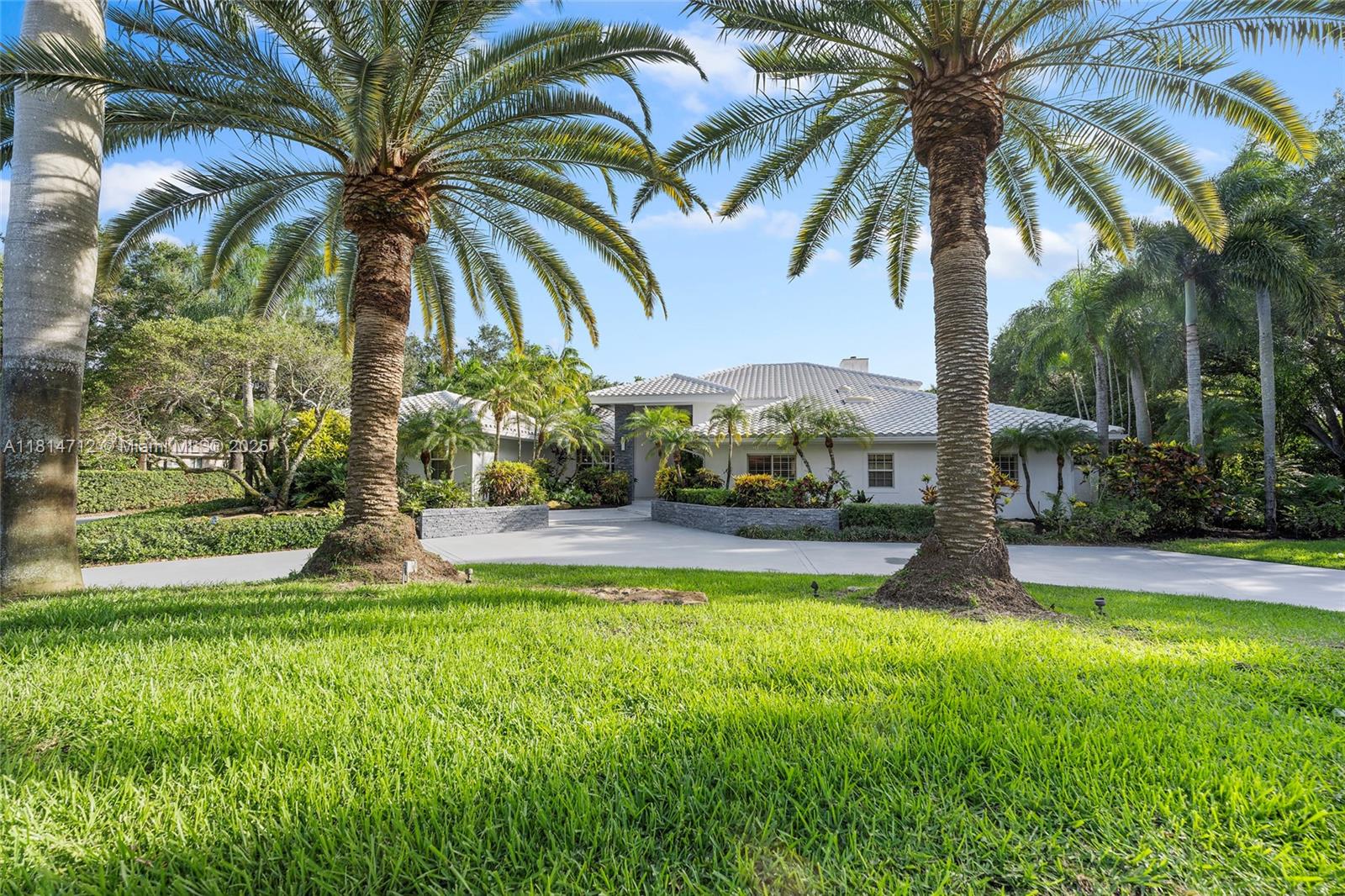 2805 Hackney Rd, Weston, Florida image 2