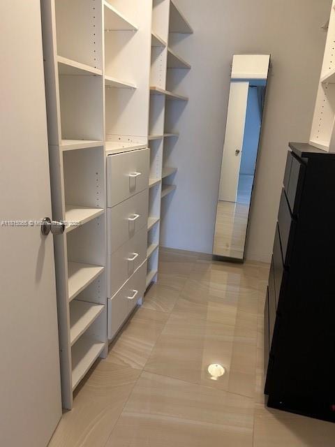 Residential, Aventura, Florida image 16