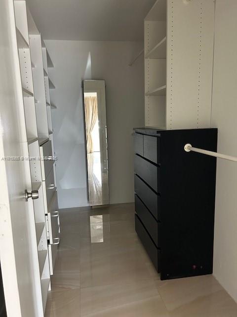 Residential, Aventura, Florida image 18