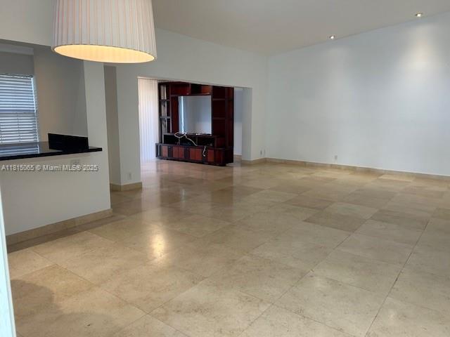 Residential, Aventura, Florida image 3