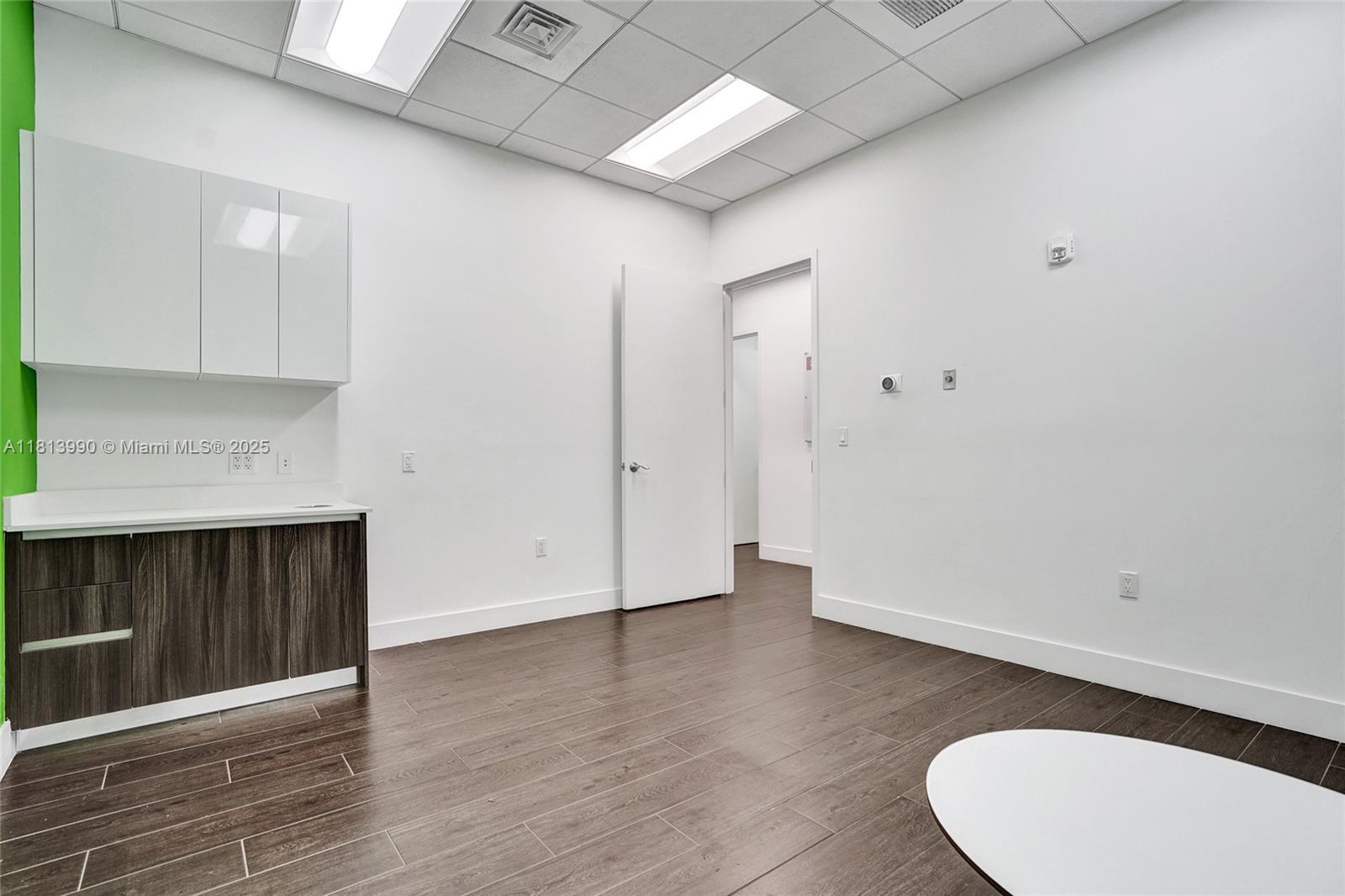 301 Altara Ave, Coral Gables, Florida image 14