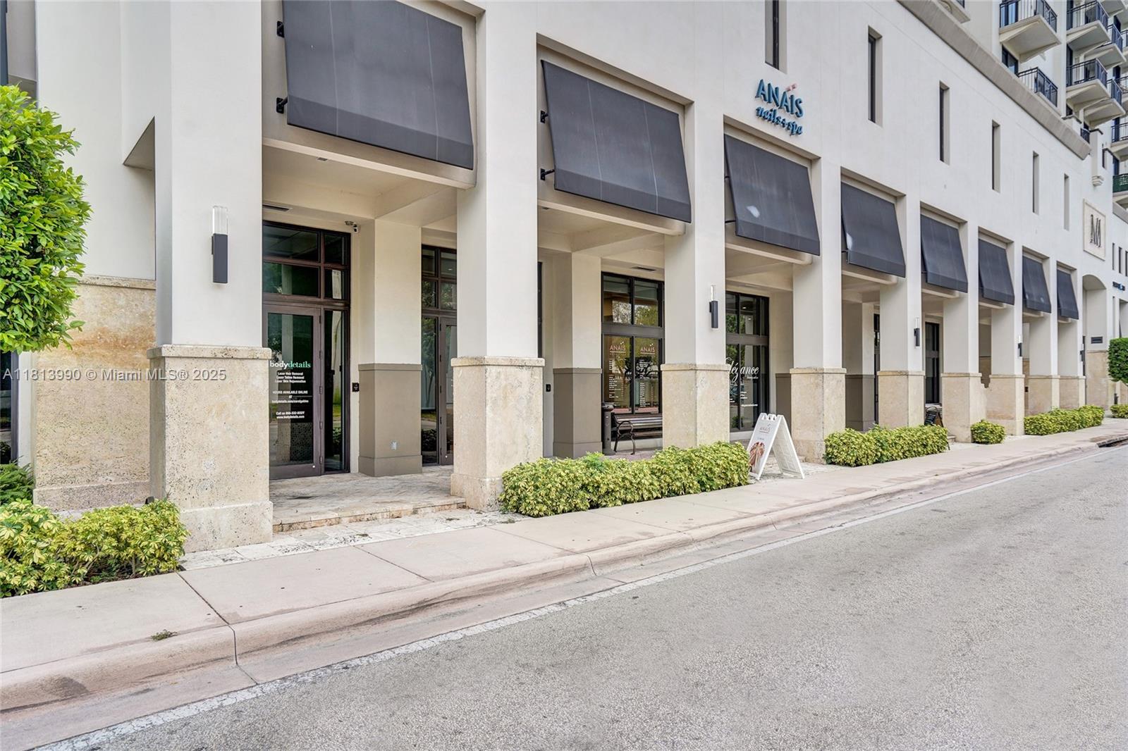 301 Altara Ave, Coral Gables, Florida image 17