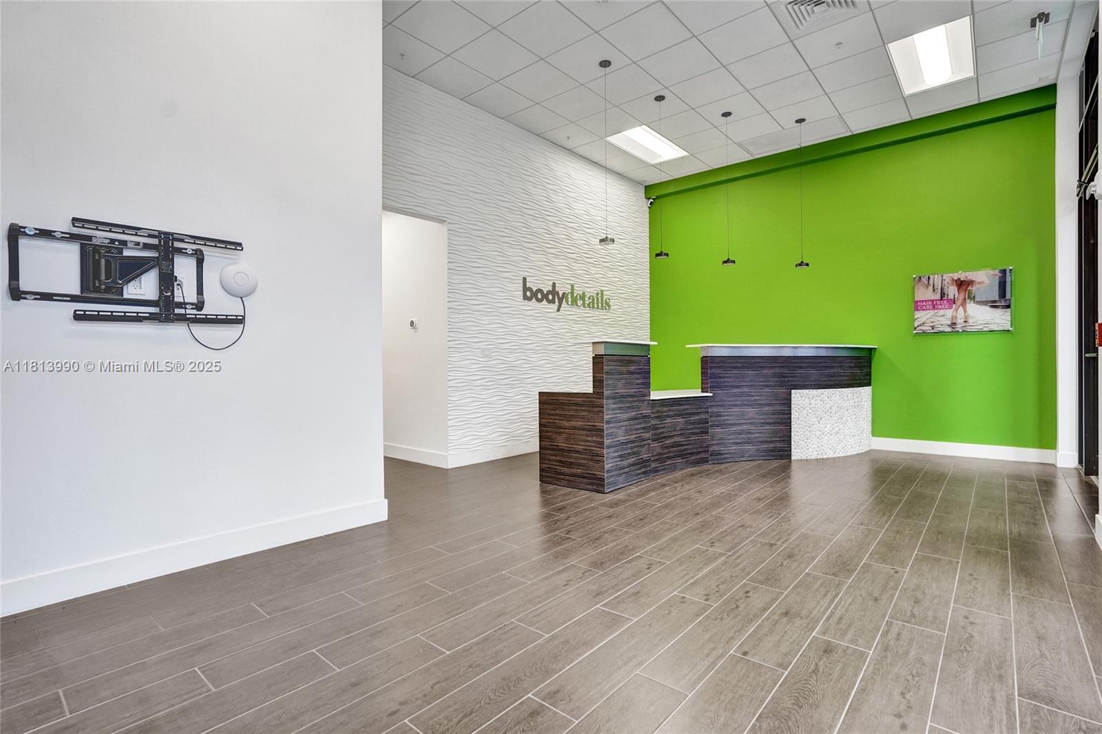 301 Altara Ave, Coral Gables, Florida image 4