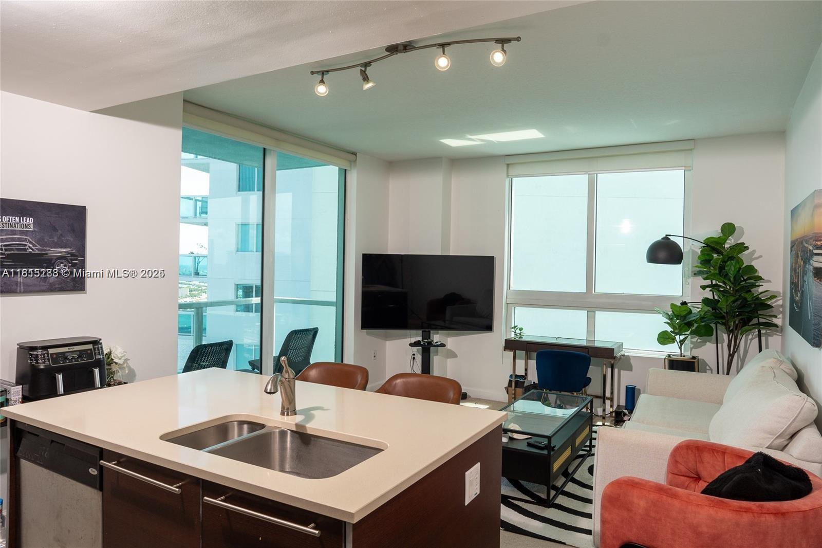 Property photo # 9