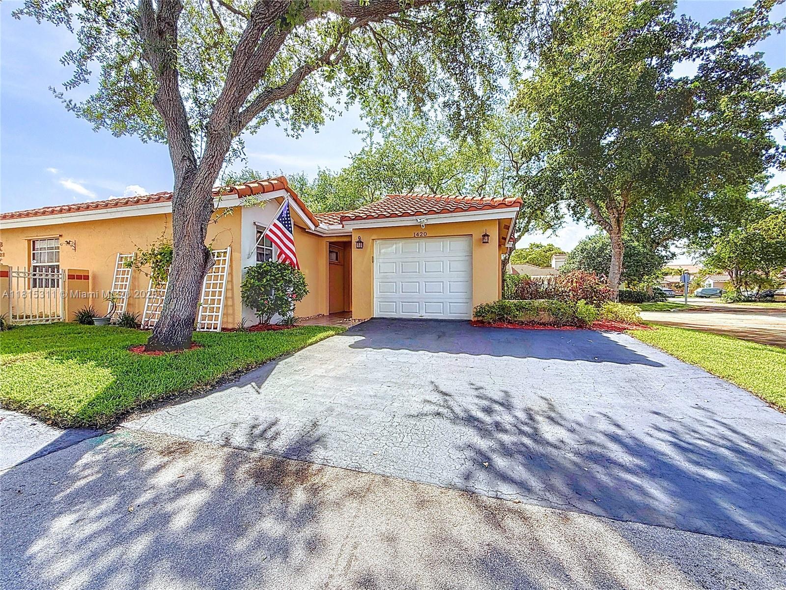 1420 Seagrape Cir, Weston, Florida image 1
