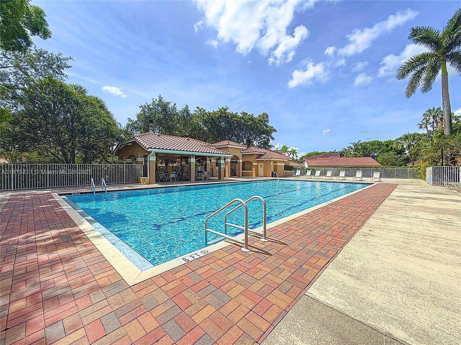 1420 Seagrape Cir, Weston, Florida image 31