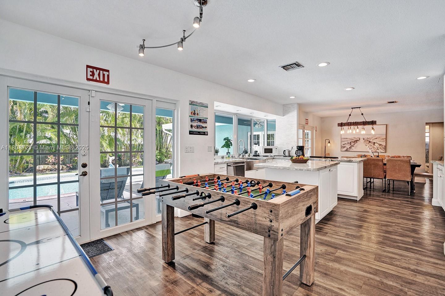 1245 Wiley St, Hollywood, Florida image 15