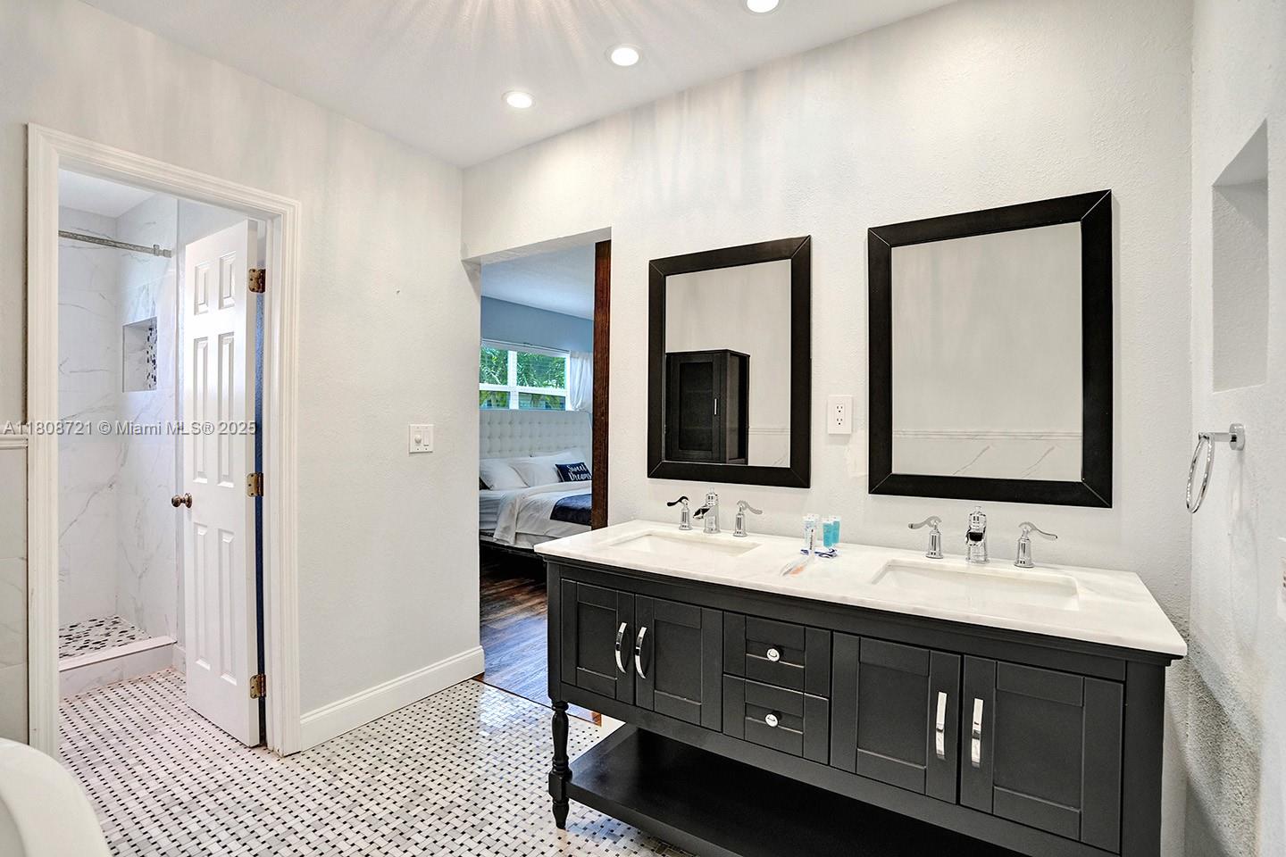 1245 Wiley St, Hollywood, Florida image 30