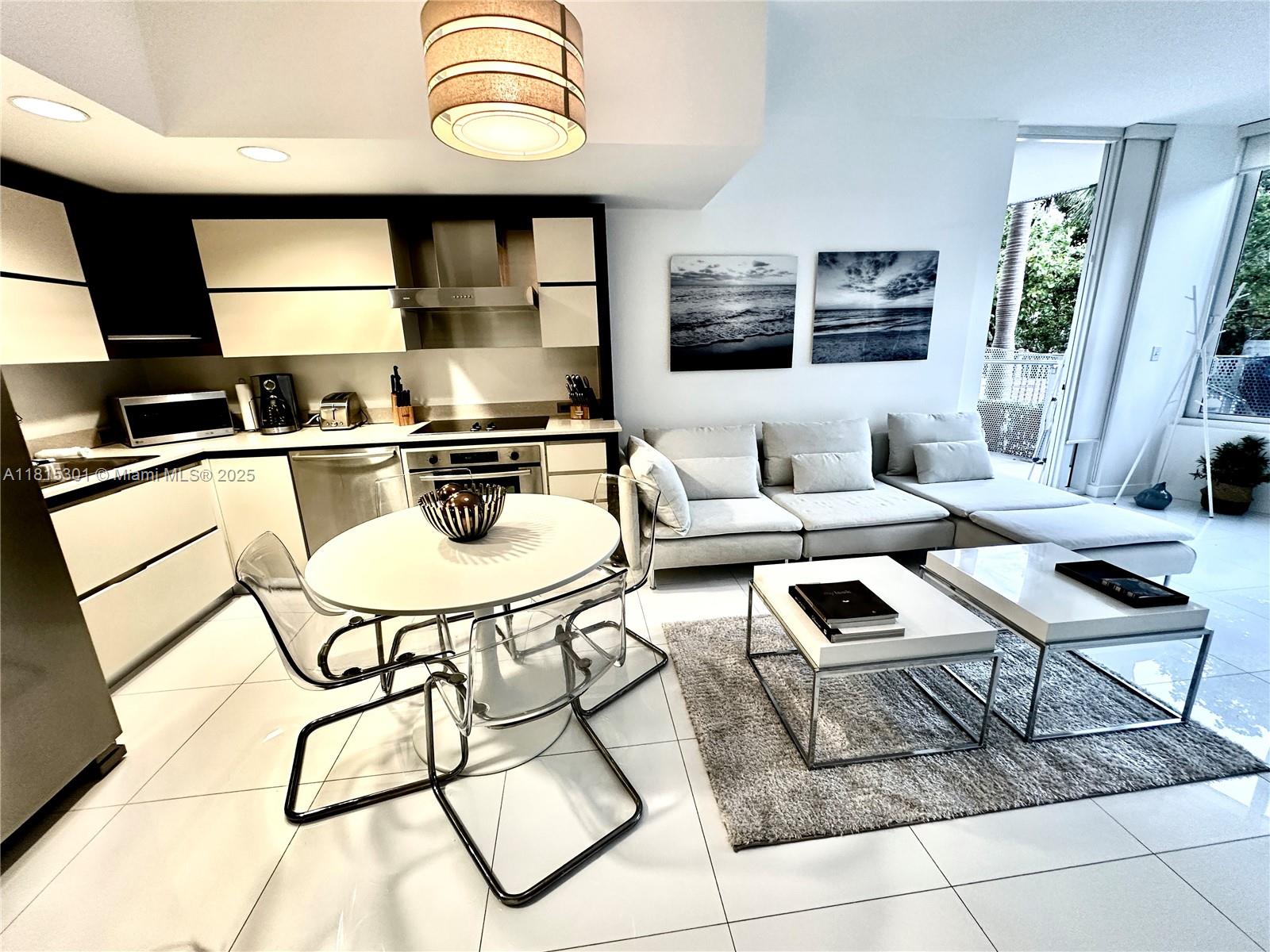 2155 Washington Ct #110, Miami Beach FL 33139