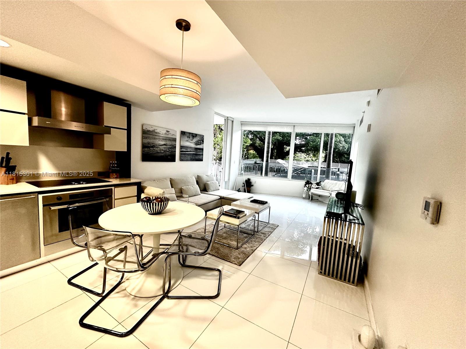 2155 Washington Ct #110, Miami Beach FL 33139