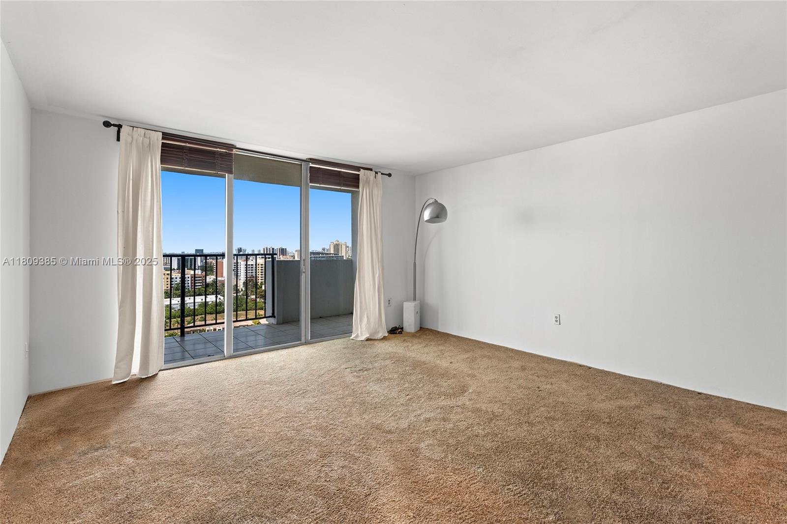 Property photo # 6