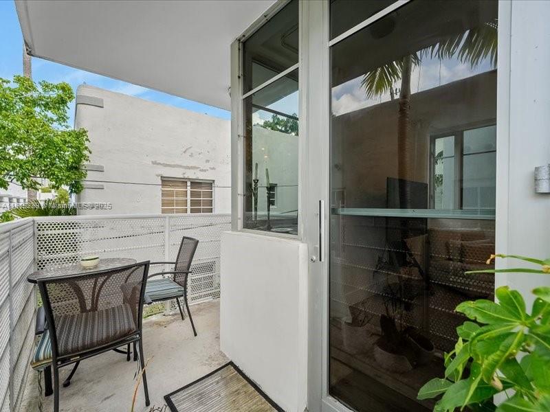 1532 Drexel Ave #204, Miami Beach, Florida image 20