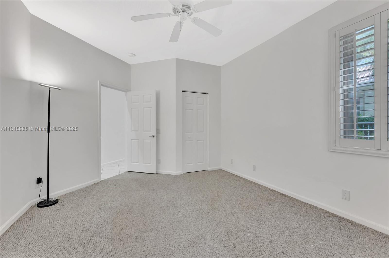 2539 Bay Pointe Dr, Weston, Florida image 20