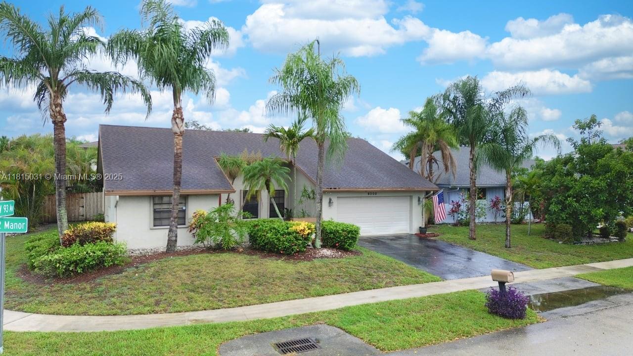 9300 NW 32nd Mnr, Sunrise, Florida image 1
