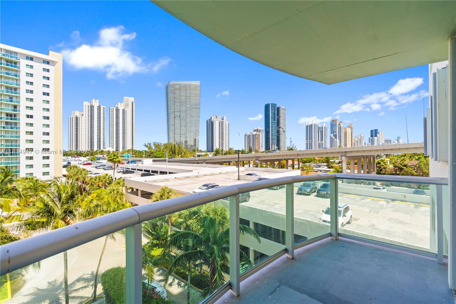19390 Collins Ave #502, Sunny Isles Beach, Florida image 24