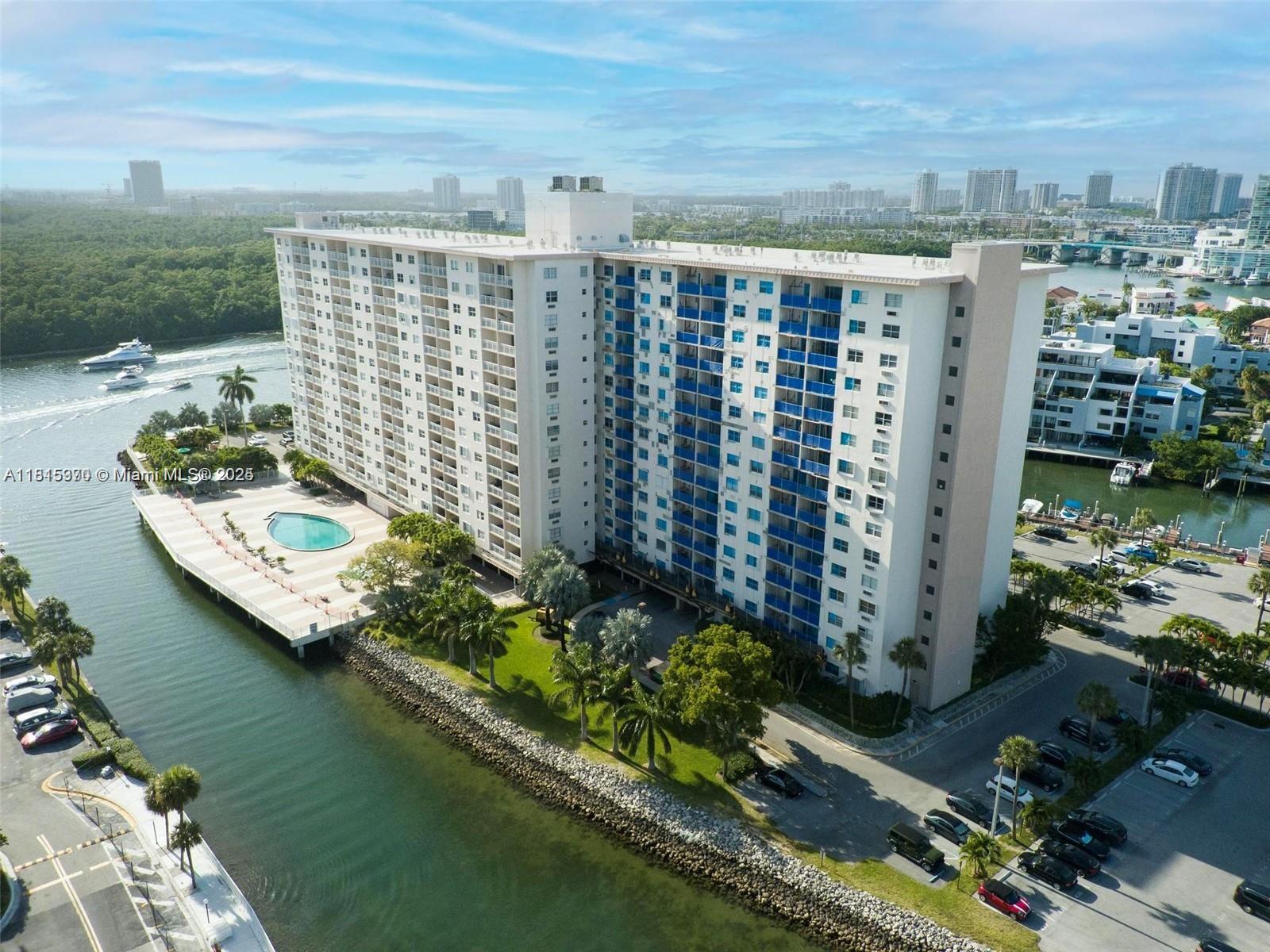 400 Kings Point Dr #831, Sunny Isles Beach, Florida image 1