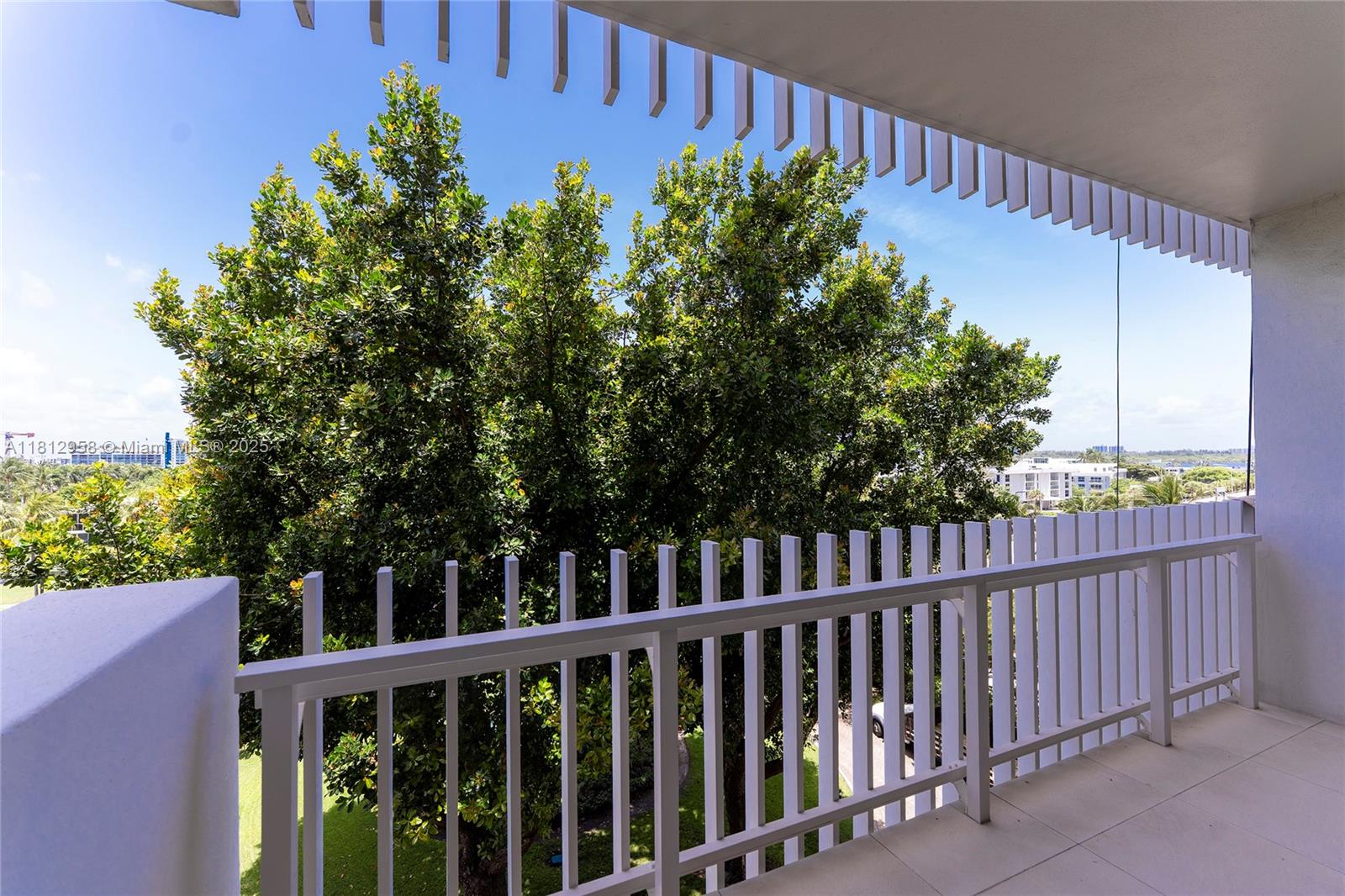 10205 Collins Ave #401, Bal Harbour, Florida image 43