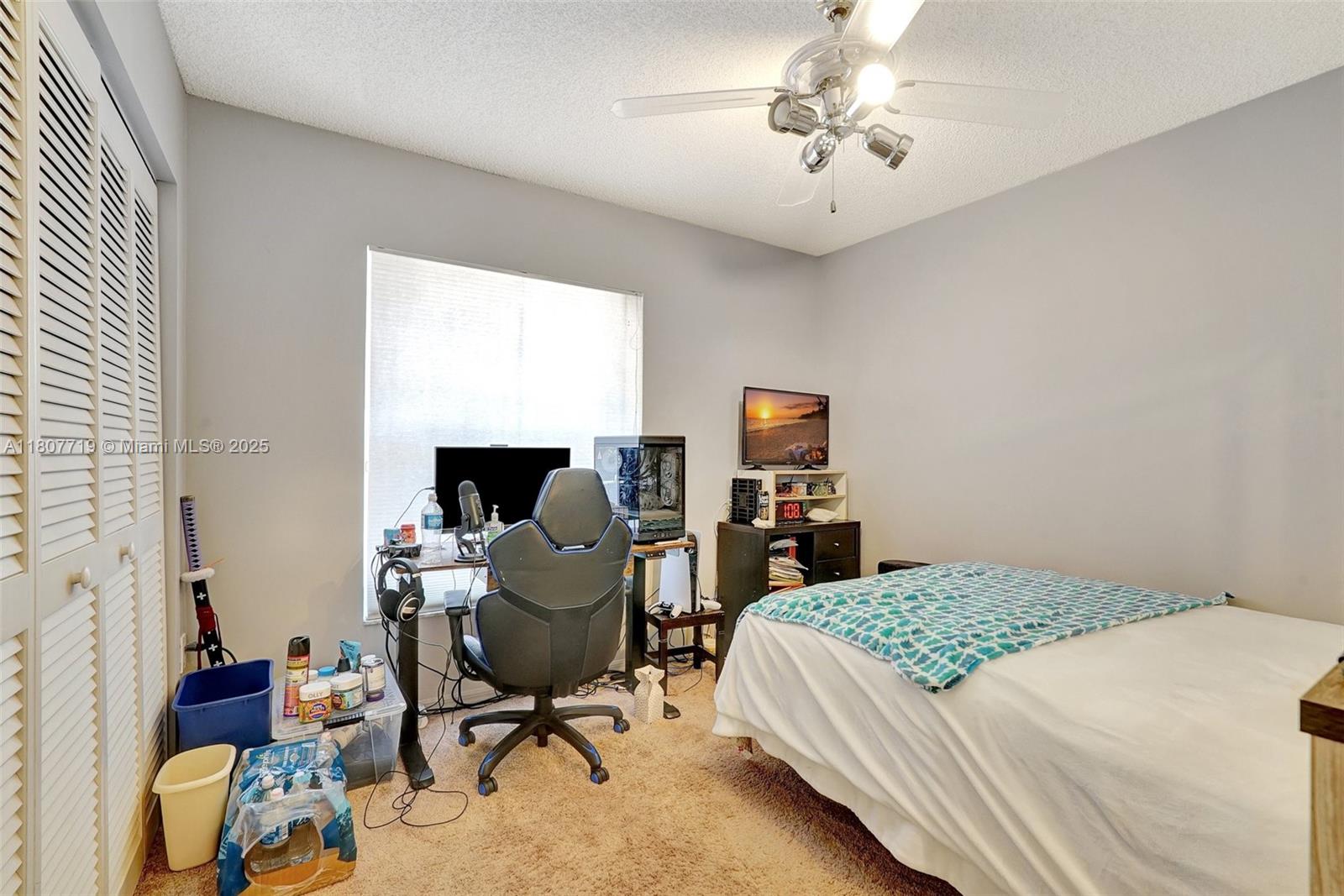 1150 Queen Palm Ct, Hollywood, Florida image 24