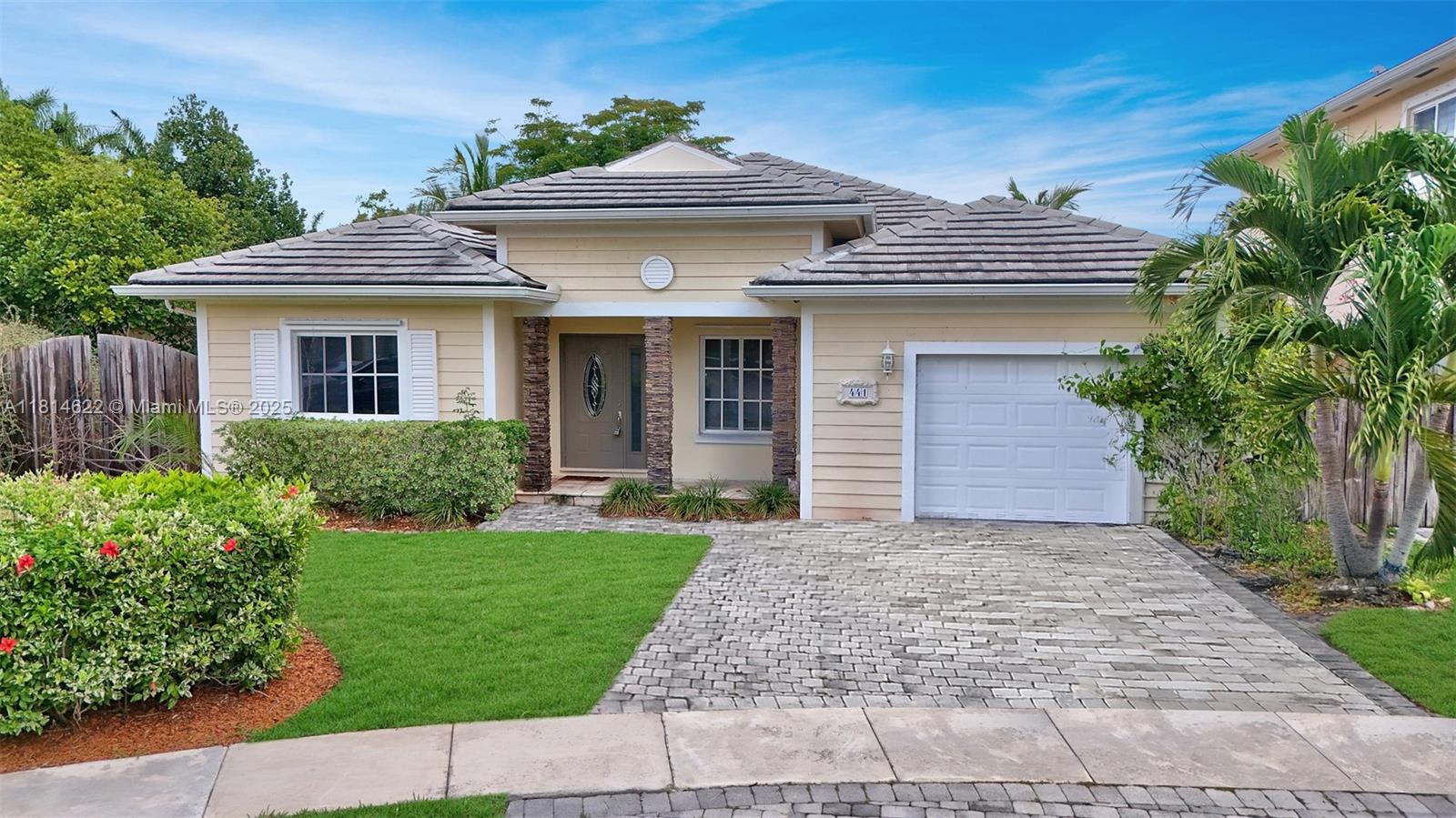 441 SE 31st Ave, Homestead, Florida image 2
