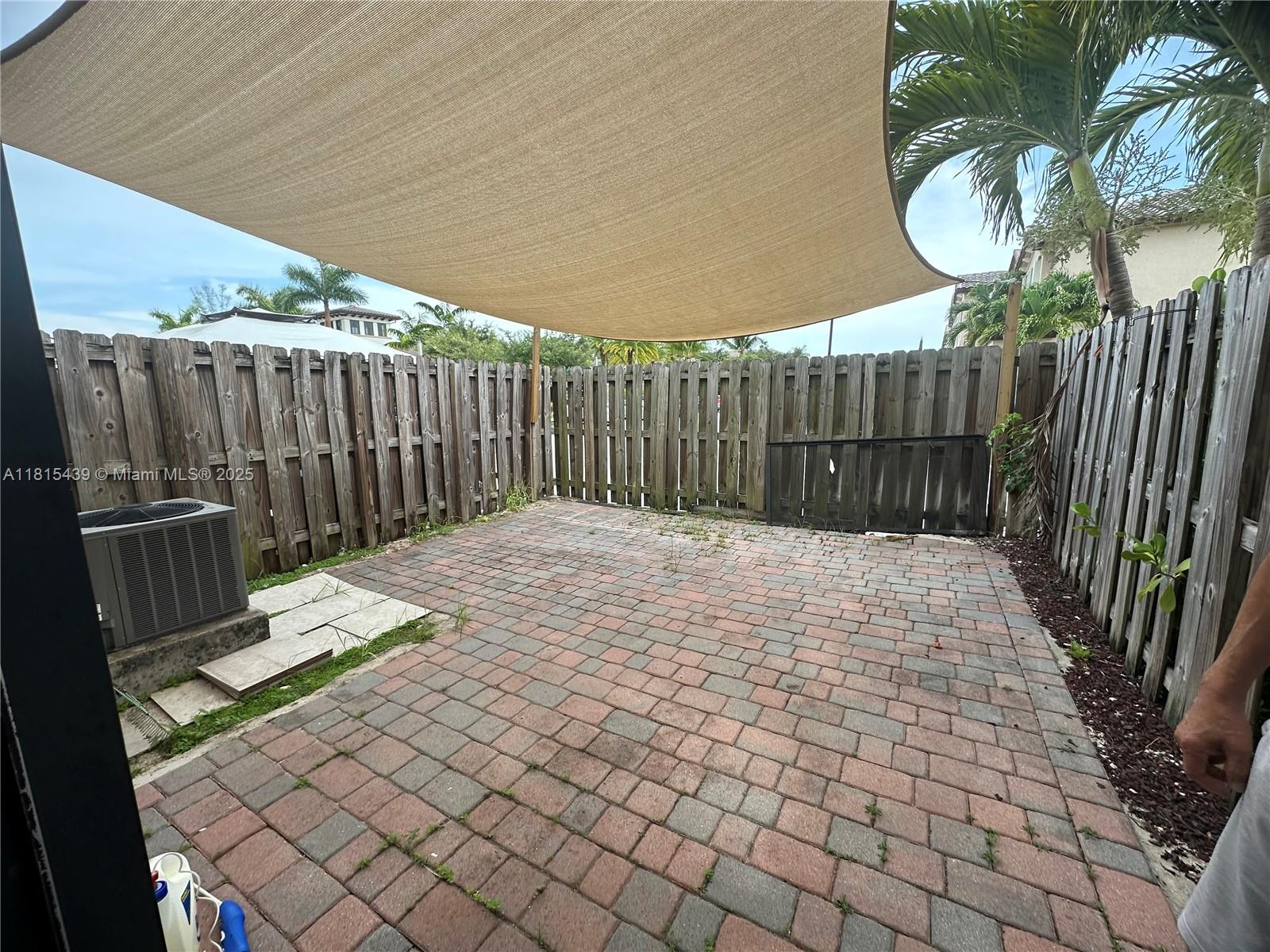 Property photo # 2