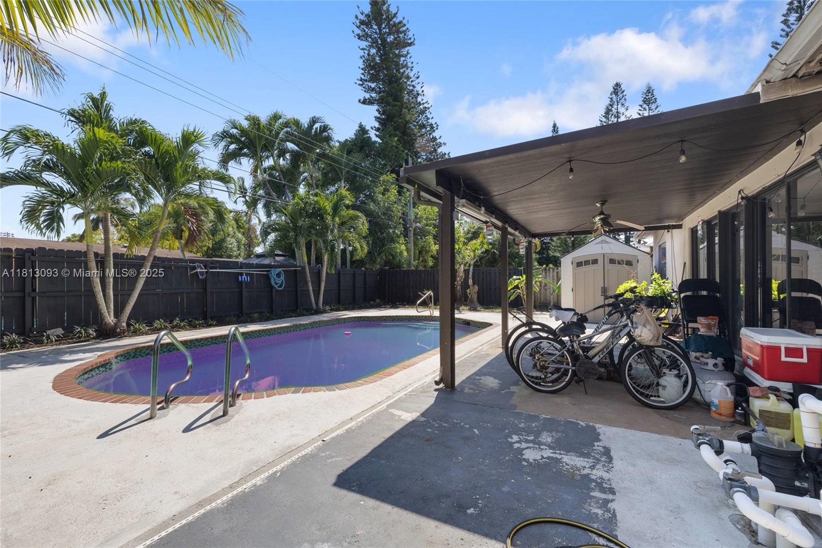 4960 SW 5th St, Margate, Florida image 1