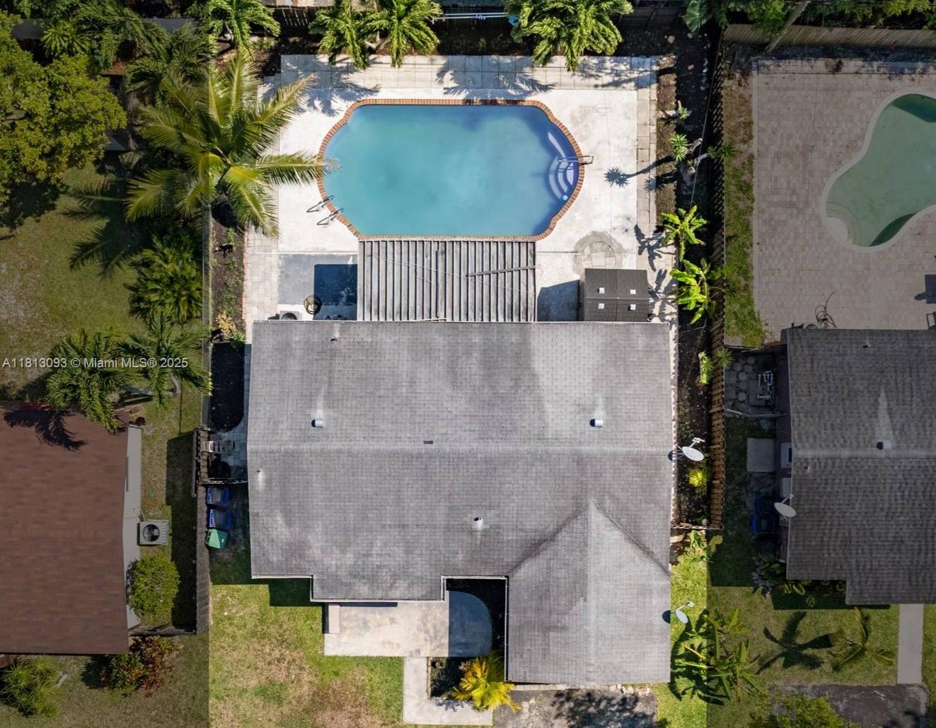 4960 SW 5th St, Margate, Florida image 2