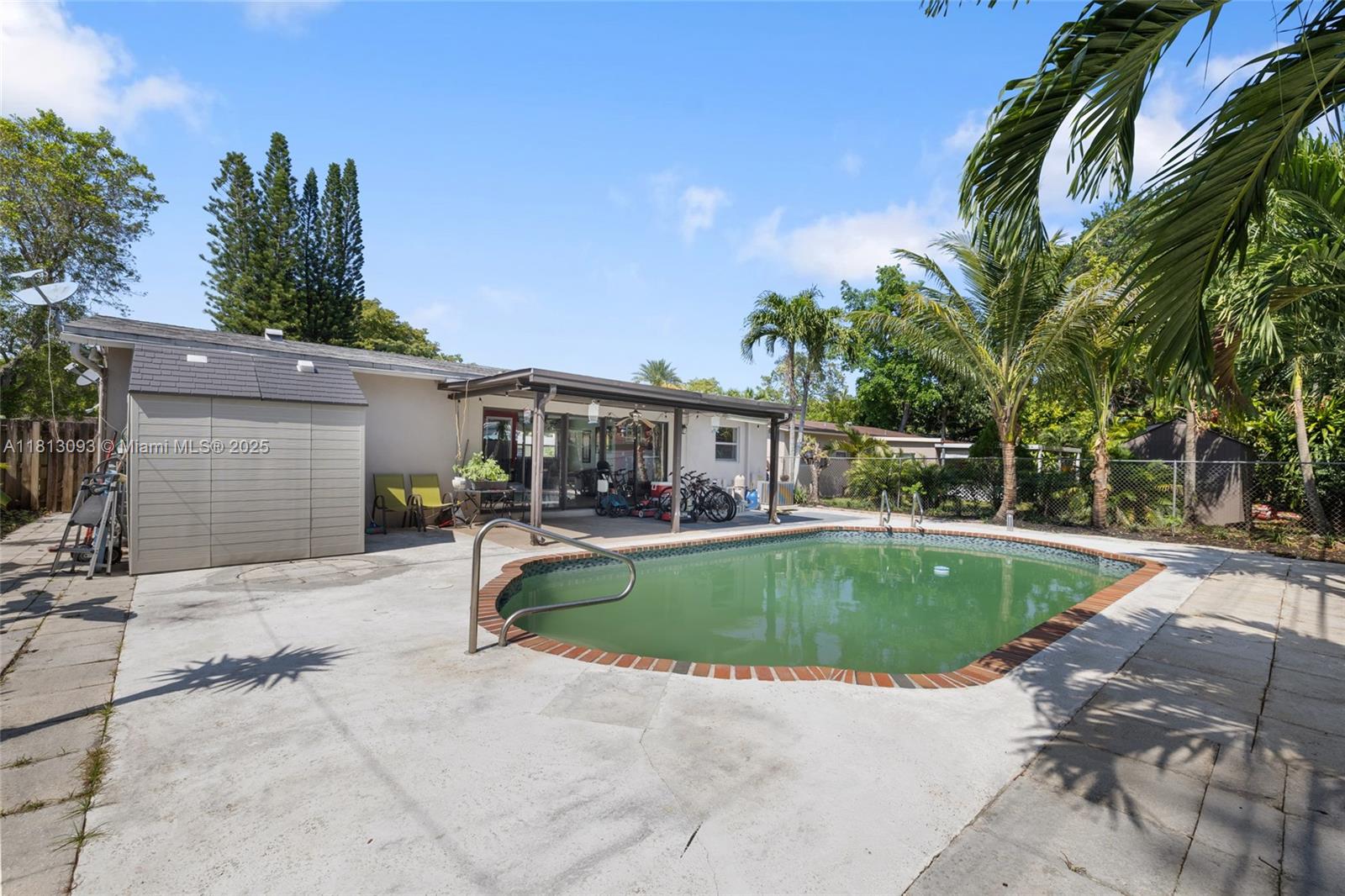 4960 SW 5th St, Margate, Florida image 41