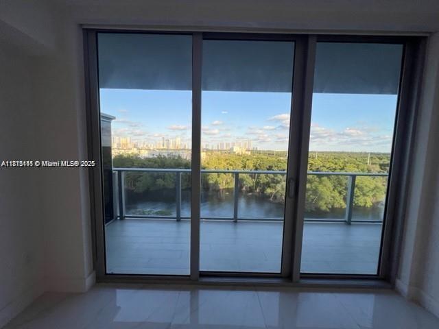 16385 Biscayne Blvd #820, North Miami Beach, Florida image 4