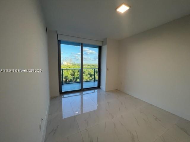 16385 Biscayne Blvd #820, North Miami Beach, Florida image 8