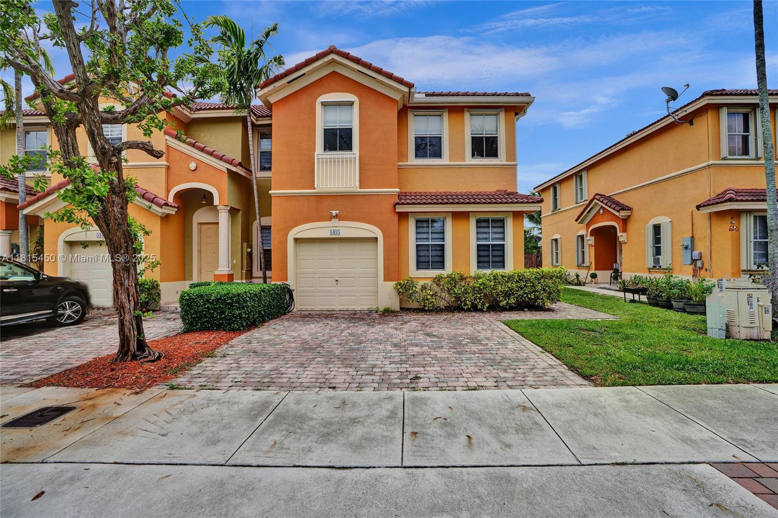 8495 SW 165th Pl, Miami, Florida image 1