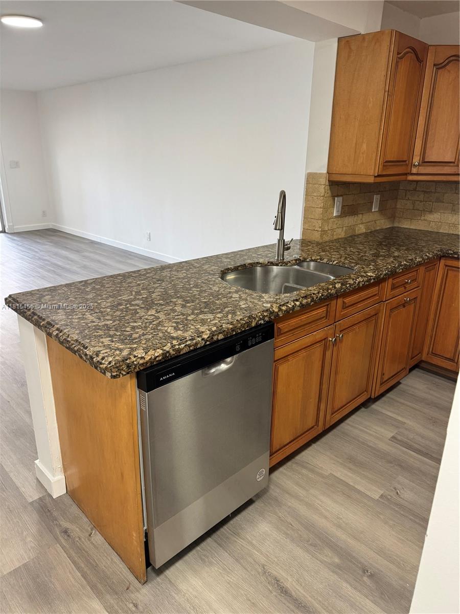 Property photo # 9