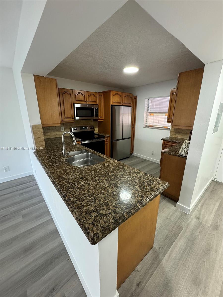 Property photo # 8
