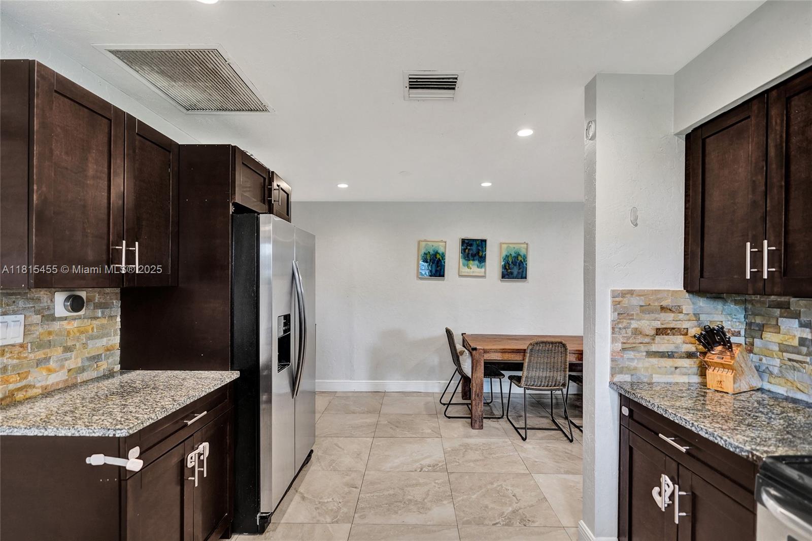 1083 SW 25th Pl, Boynton Beach, Florida image 8