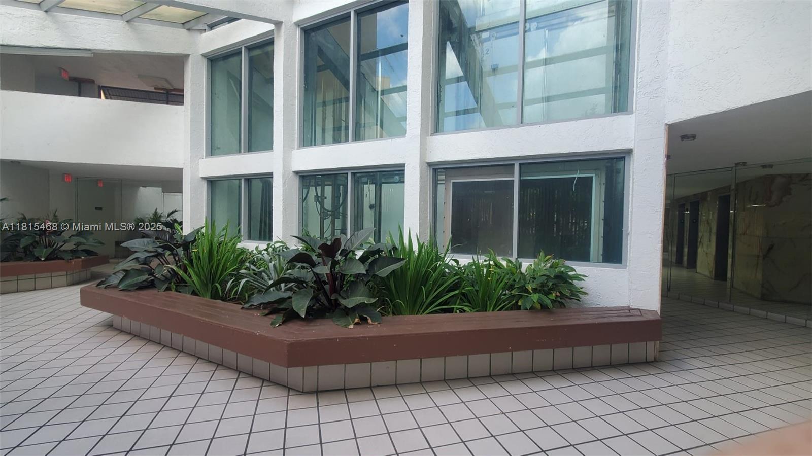 Property photo # 0