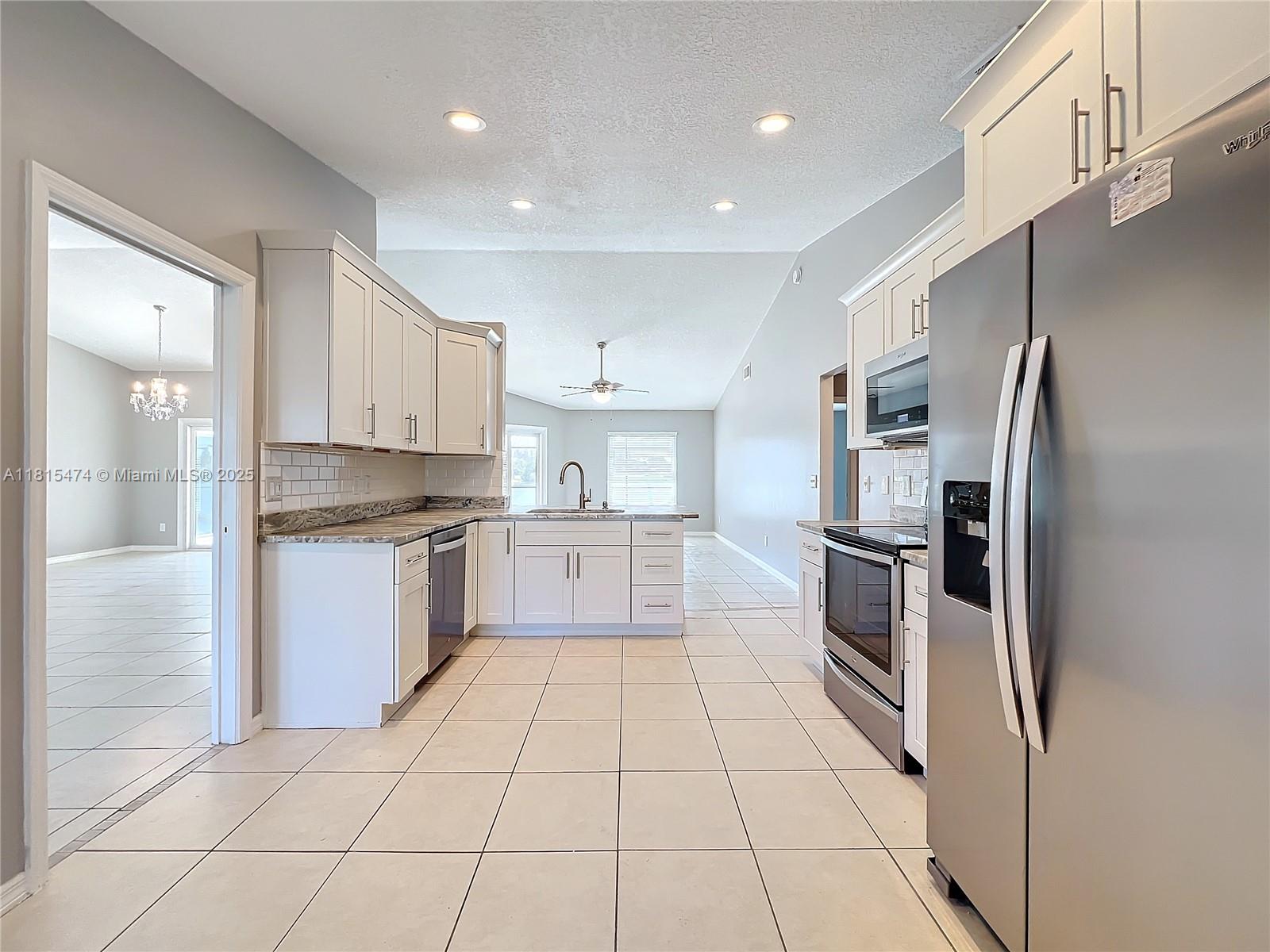 2732 Lone Feather Dr, Orlando, Florida image 20