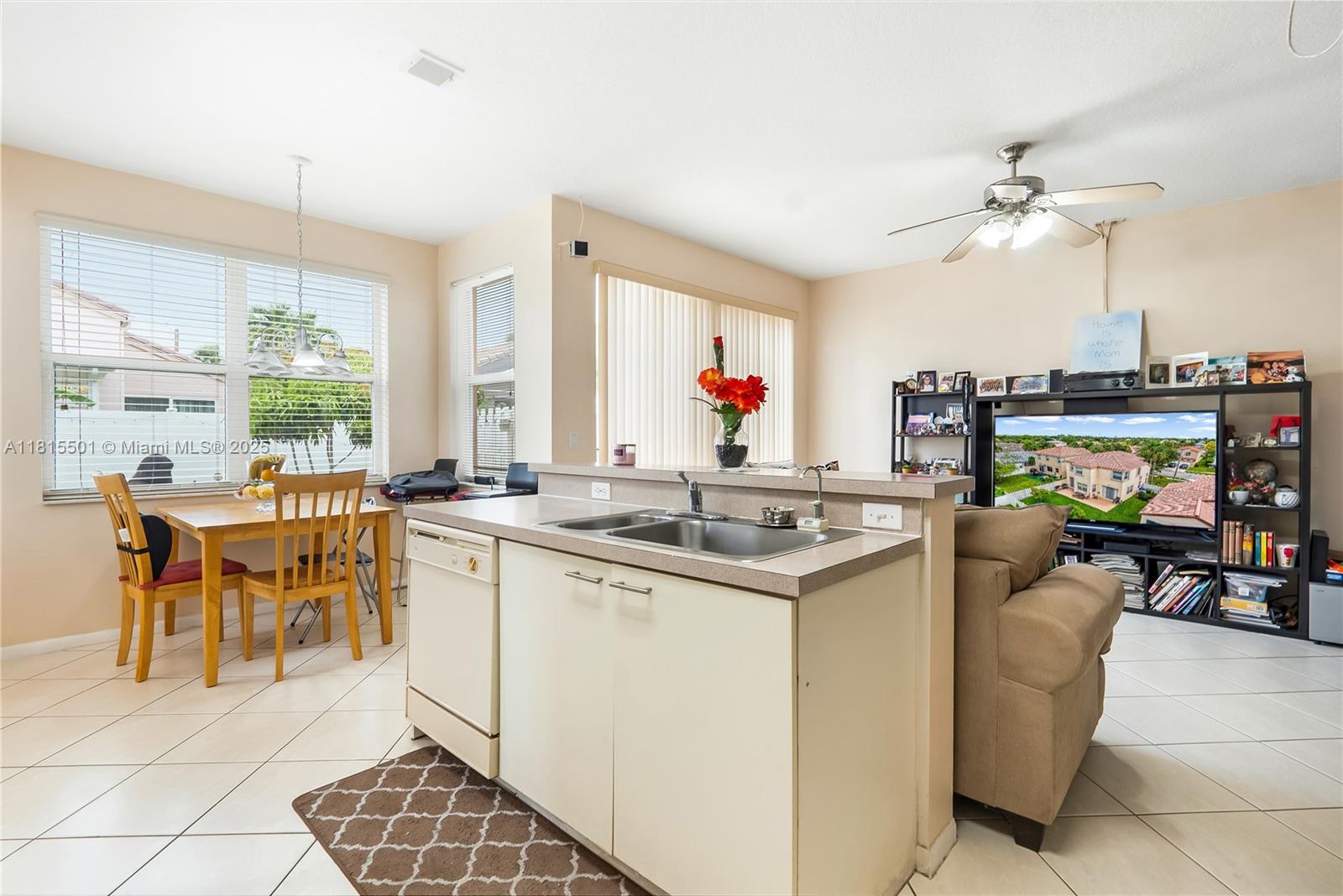 15683 NW 12th Rd, Pembroke Pines, Florida image 11
