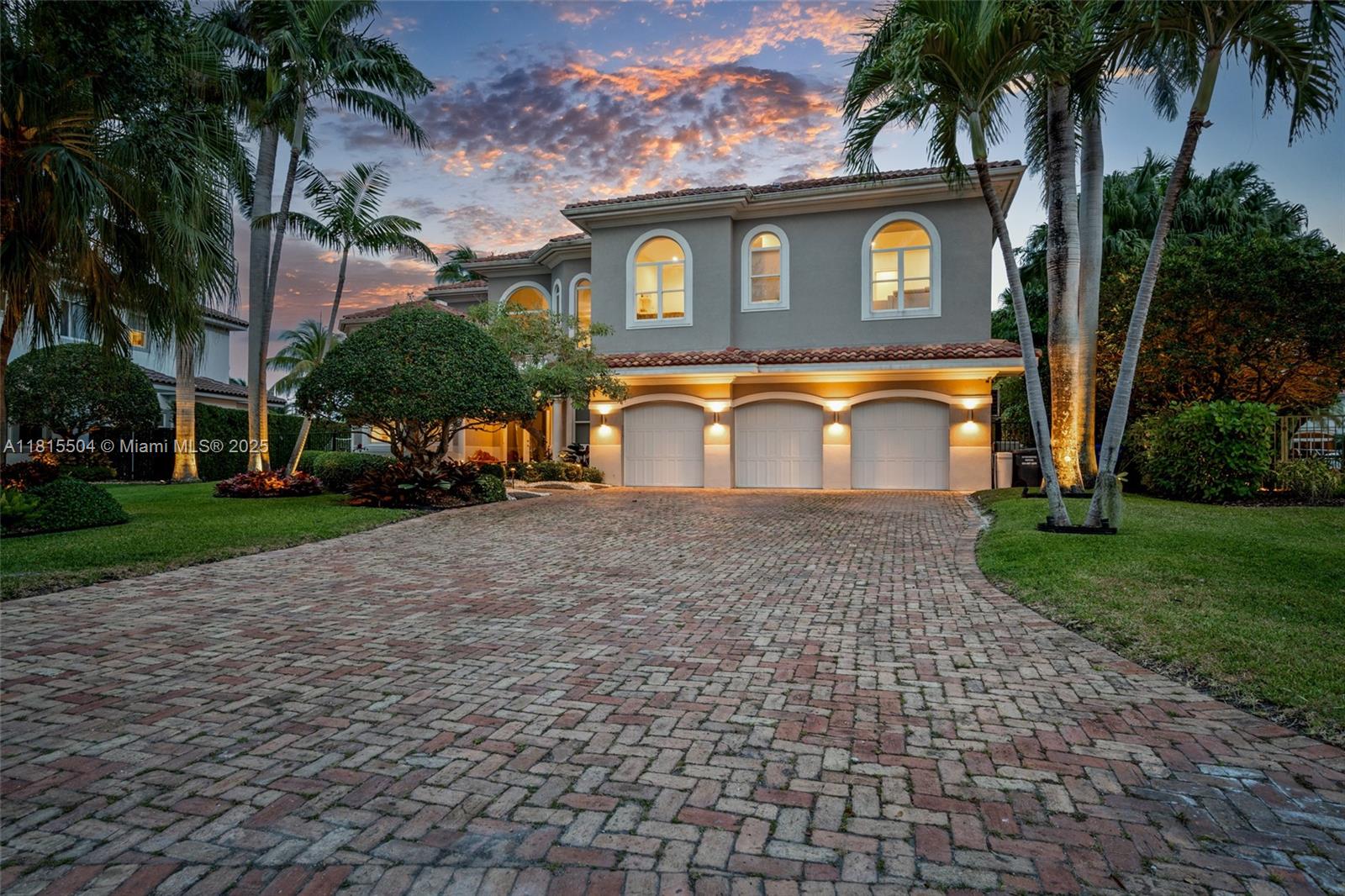 1260 Harbor Ct, Hollywood, Florida image 3
