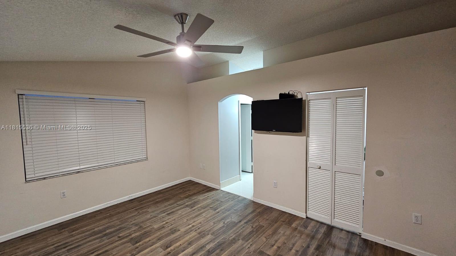 975 NW 165th Ave, Pembroke Pines, Florida image 20