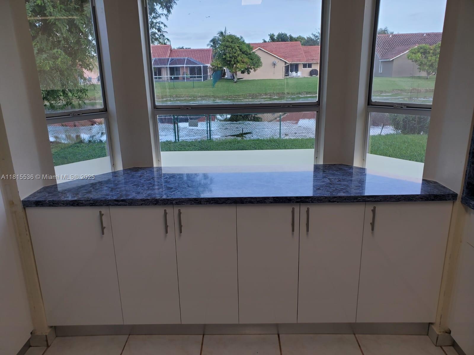 975 NW 165th Ave, Pembroke Pines, Florida image 25