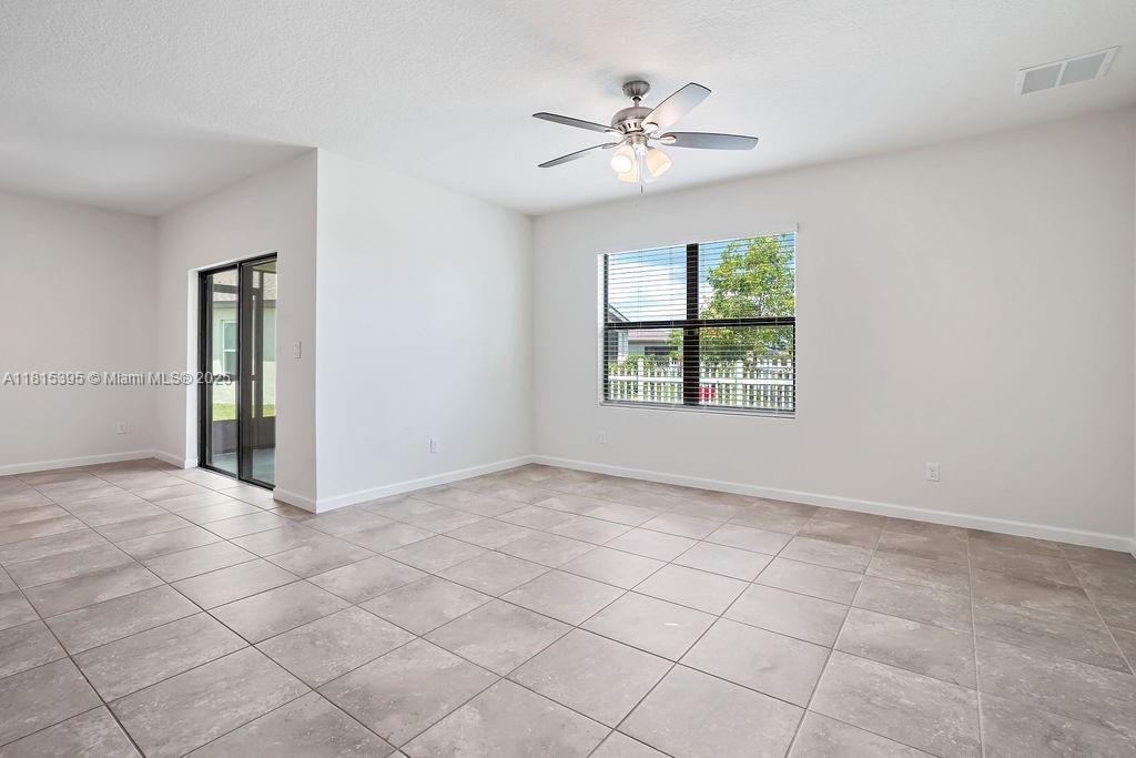 5310 Imagination Dr, Fort Pierce, Florida image 9