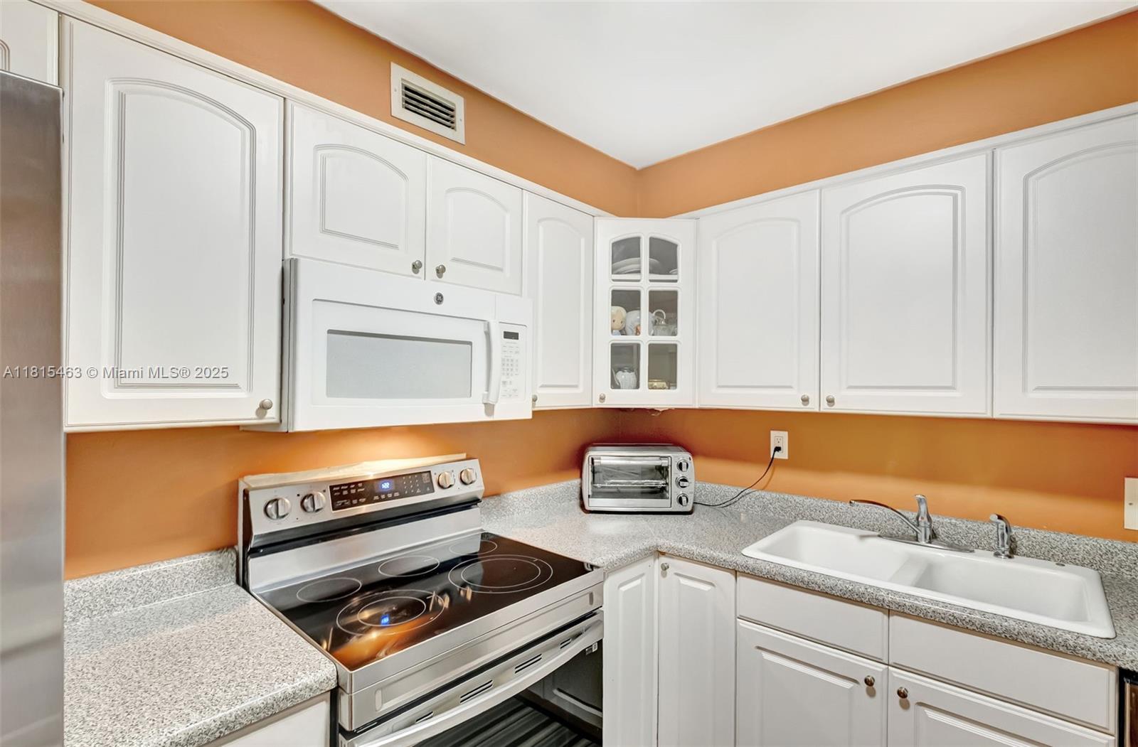 10101 E Bay Harbor Dr #502, Bay Harbor Islands, Florida image 7