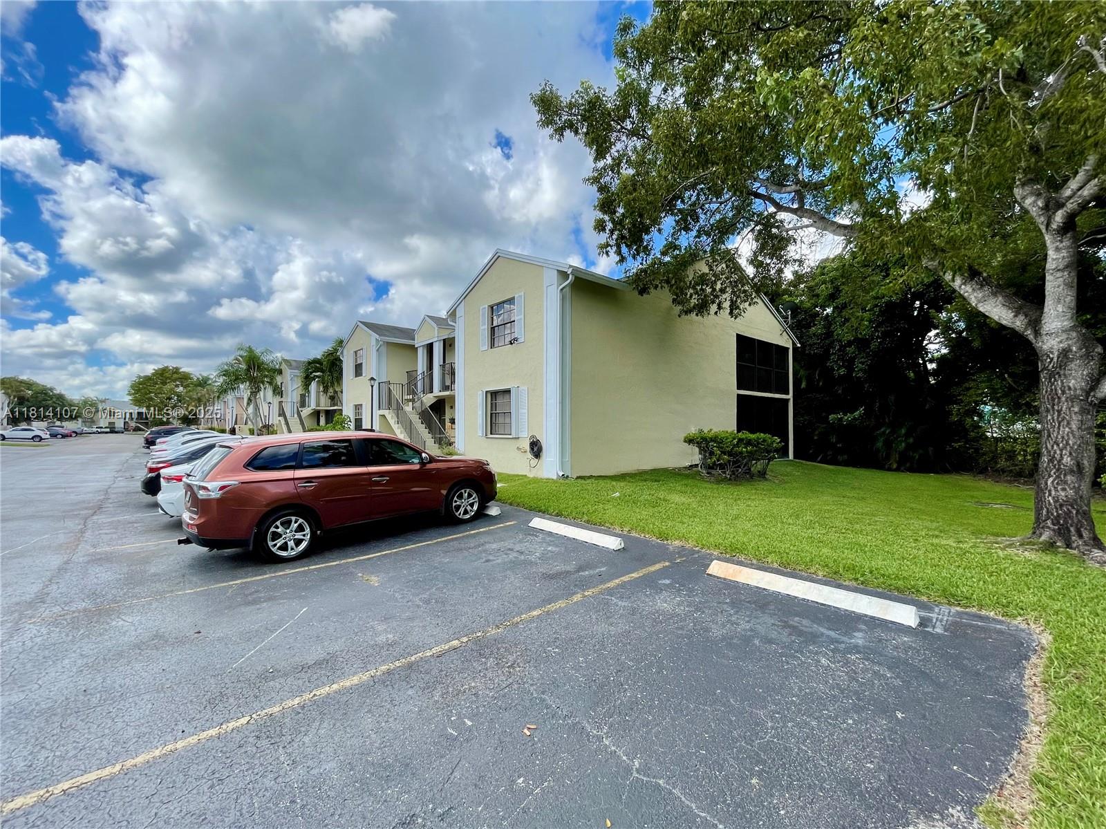 1150 N Liberty Ave #K, Homestead, Florida image 1