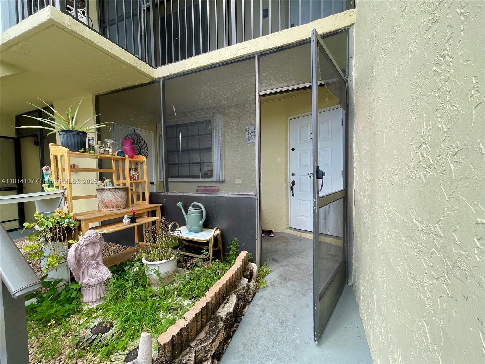 1150 N Liberty Ave #K, Homestead, Florida image 2