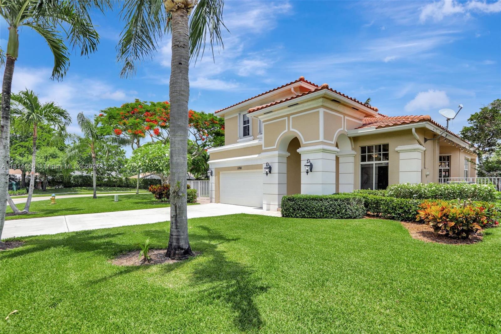 3708 Coco Lake Dr, Coconut Creek, Florida image 2