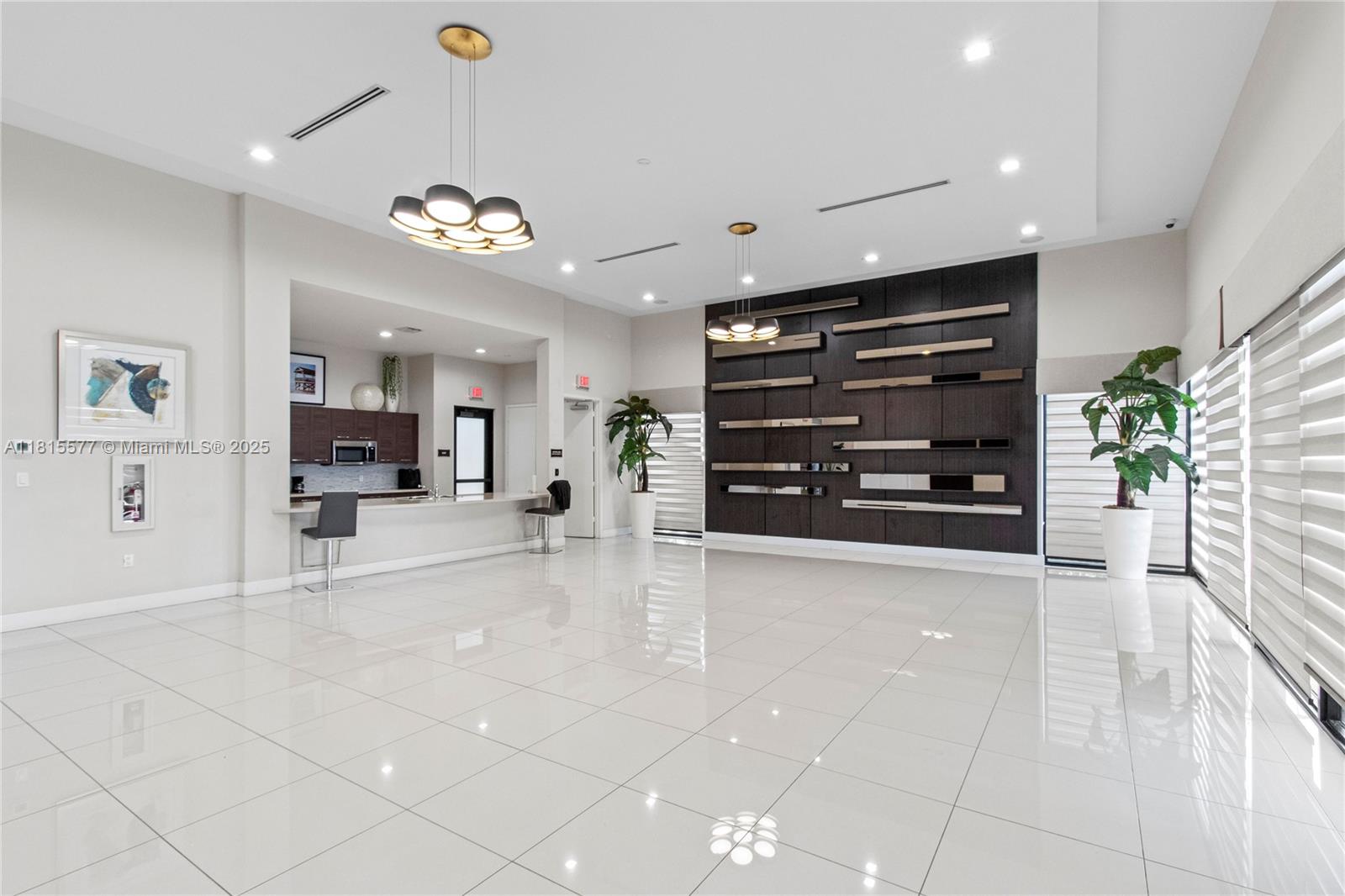 10617 W 33rd Way, Hialeah, Florida image 17