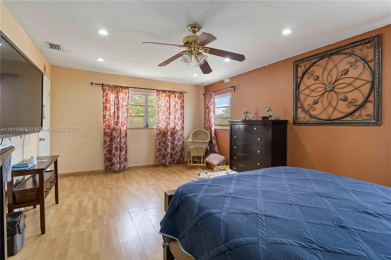 7141 Custer St, Hollywood, Florida image 18